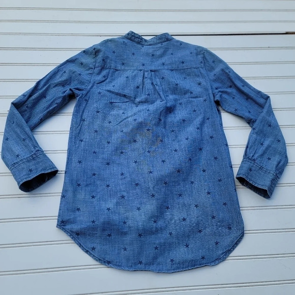 Old Navy Girls Blue Denim Stars Hi Low Light Button Shirt Blouse M (8) - Picture 6 of 8